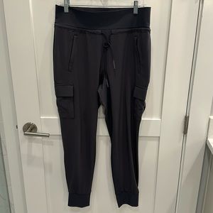 Athleta Joggers Size 8